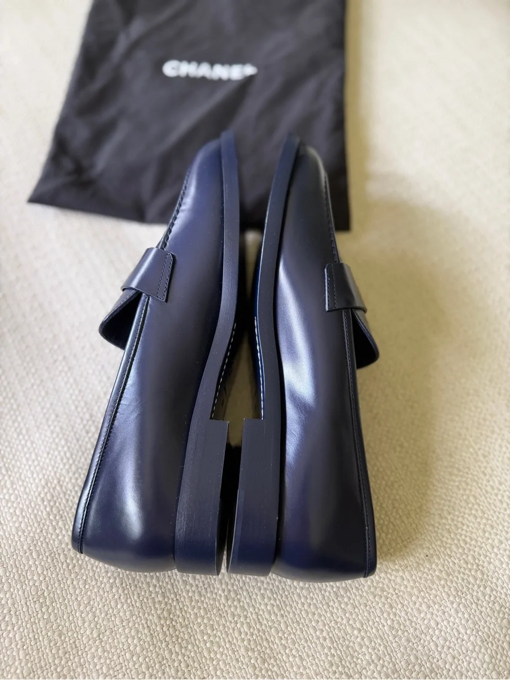 CHANEL Navy Leather CC Logo Penny Loafers Womens 39.5 New